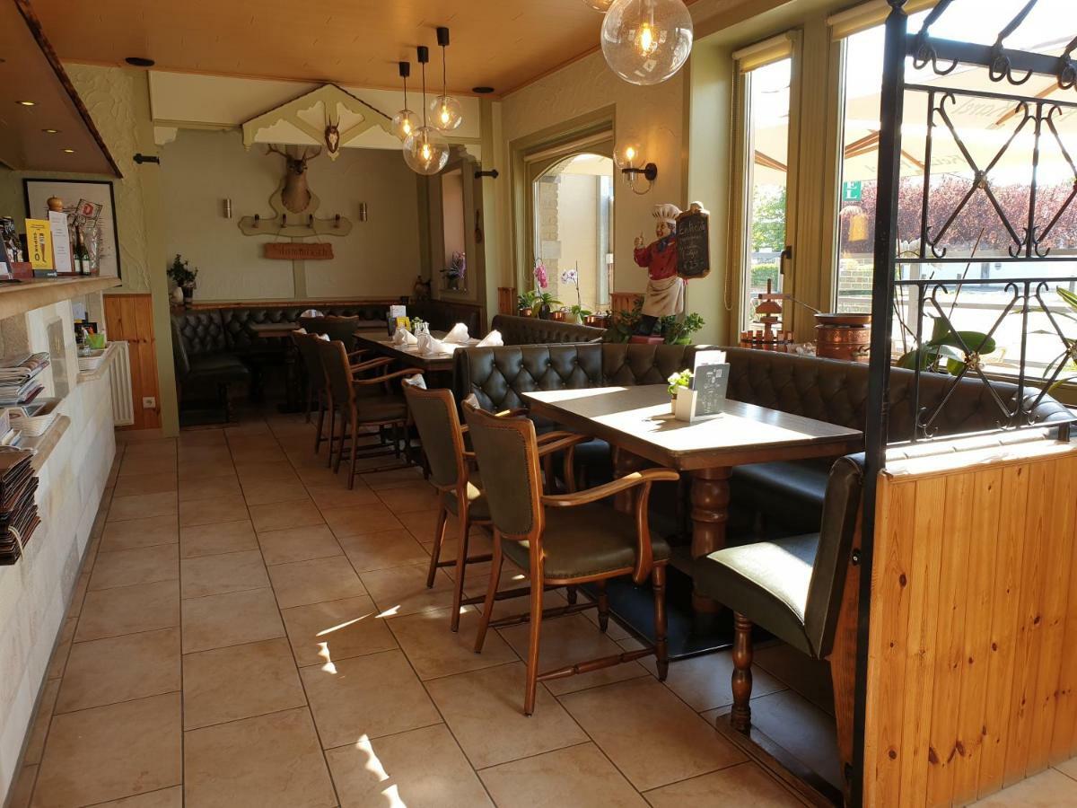 Hostellerie Daiseldaele Dadizele Buitenkant foto