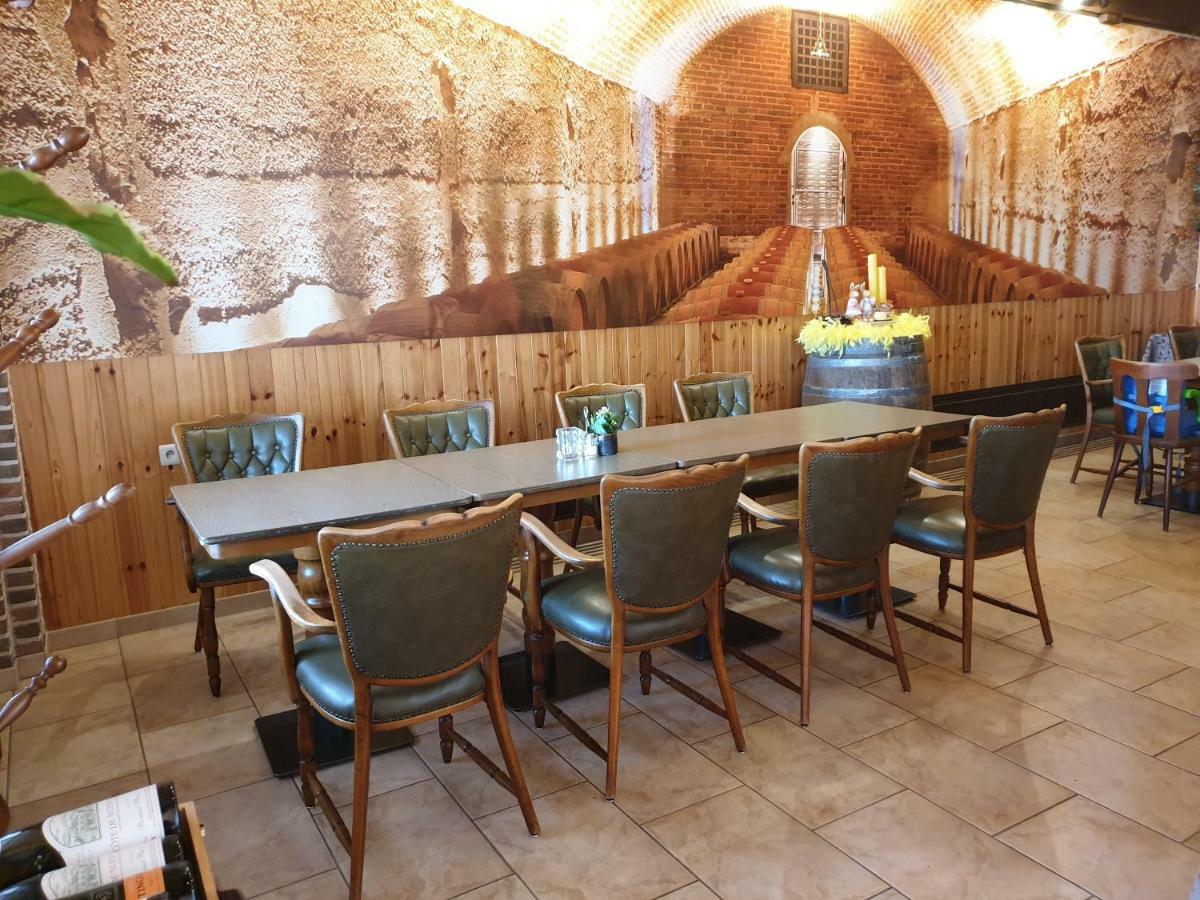 Hostellerie Daiseldaele Dadizele Buitenkant foto