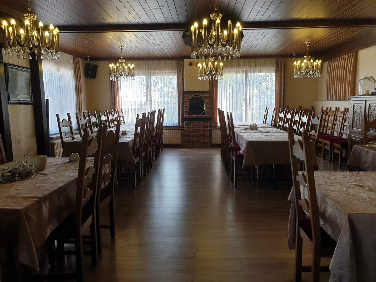Hostellerie Daiseldaele Dadizele Buitenkant foto